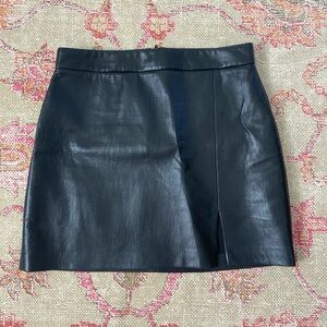 Aritzia black leather skirt